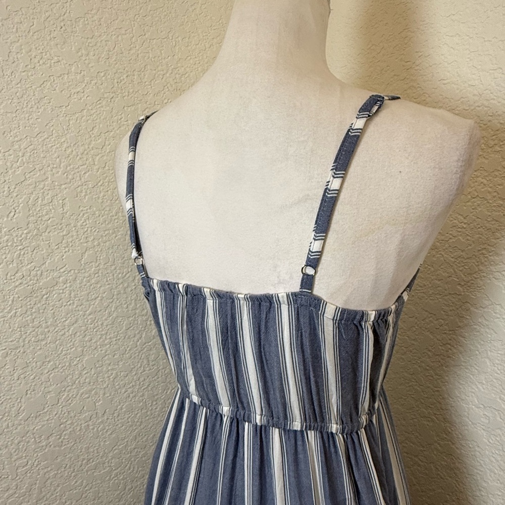 Angie blue and white striped maxi dress. Size small‎ - Picture 4 of 7